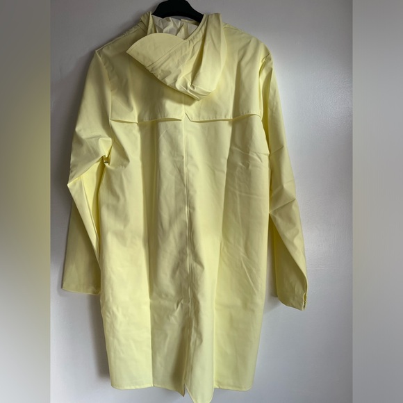 NWT RAINS Unisex Long Waterproof Jacket Full Snap Hood Pockets Sizes S,M, L. - Picture 6 of 10